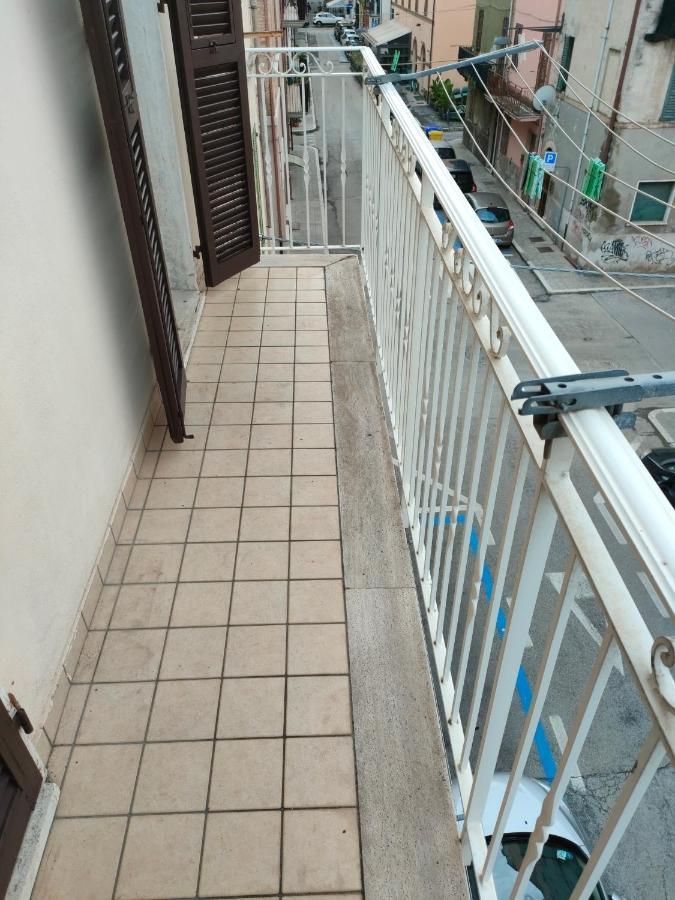 Da Paolo E Laura - In Centro A San Benedetto Apartment San Benedetto del Tronto Bagian luar foto